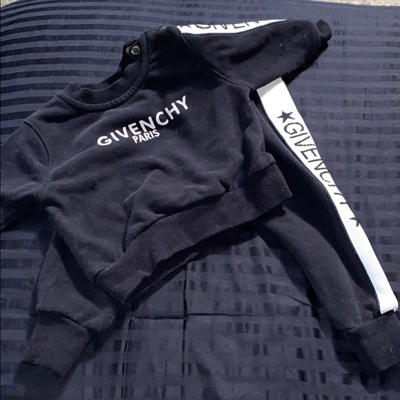 givenchy sweat suit